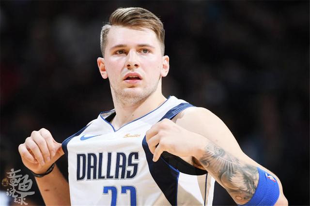 反手为主的 反手为主的