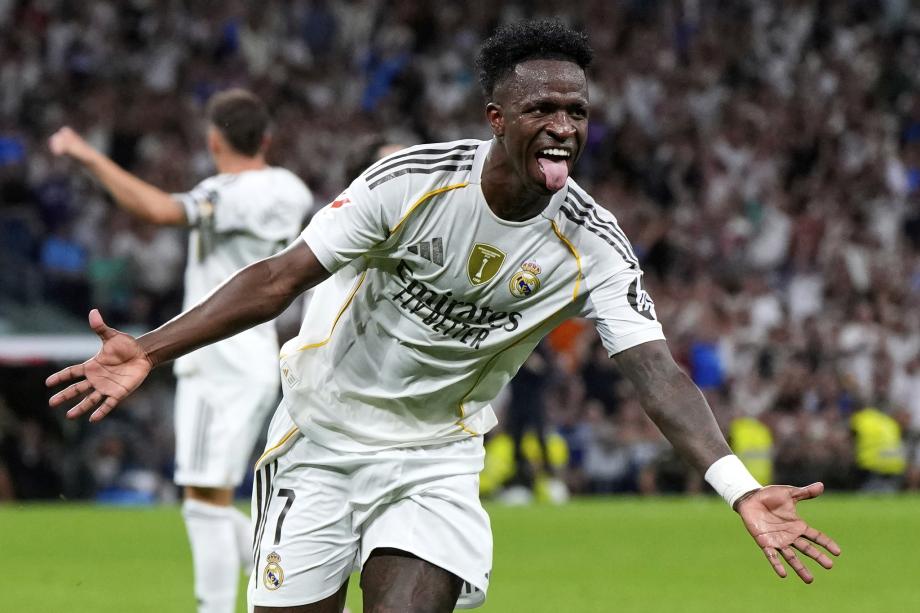 艰苦努力 艰苦努力