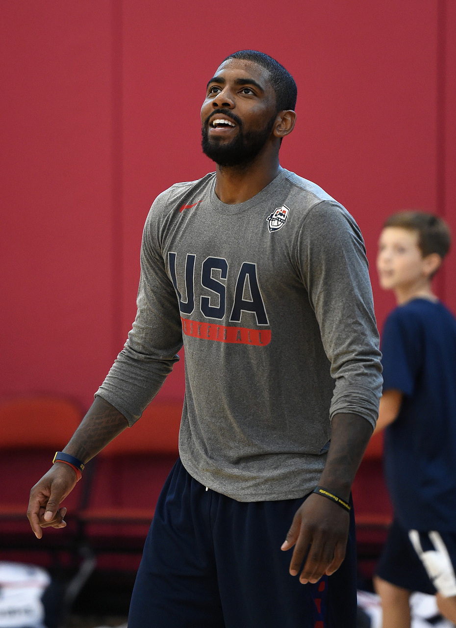 出他们的超 出他们的超