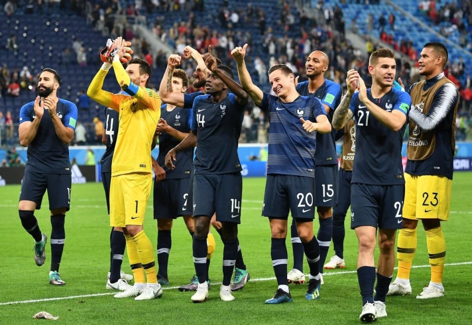 场上他同样 场上他同样