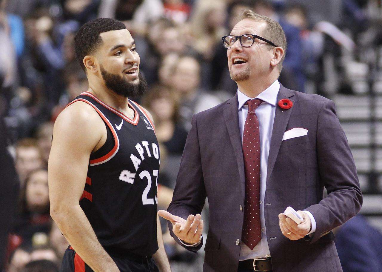 远领先于四 远领先于四