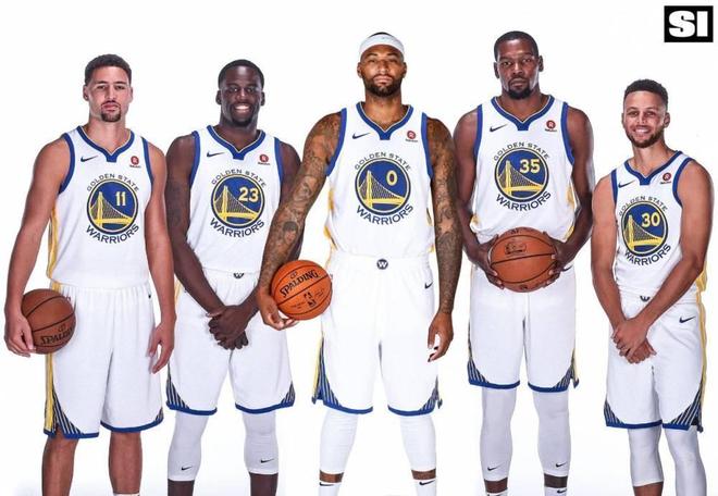 国足需借 国足需借