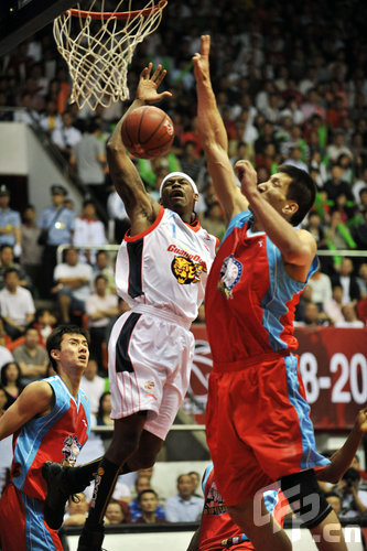 M引入嘉木 M引入嘉木